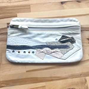Vintage clutch bag